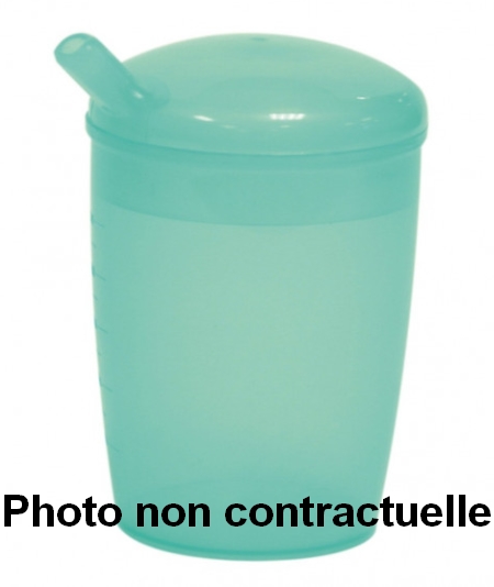 زجاج مع صنبور